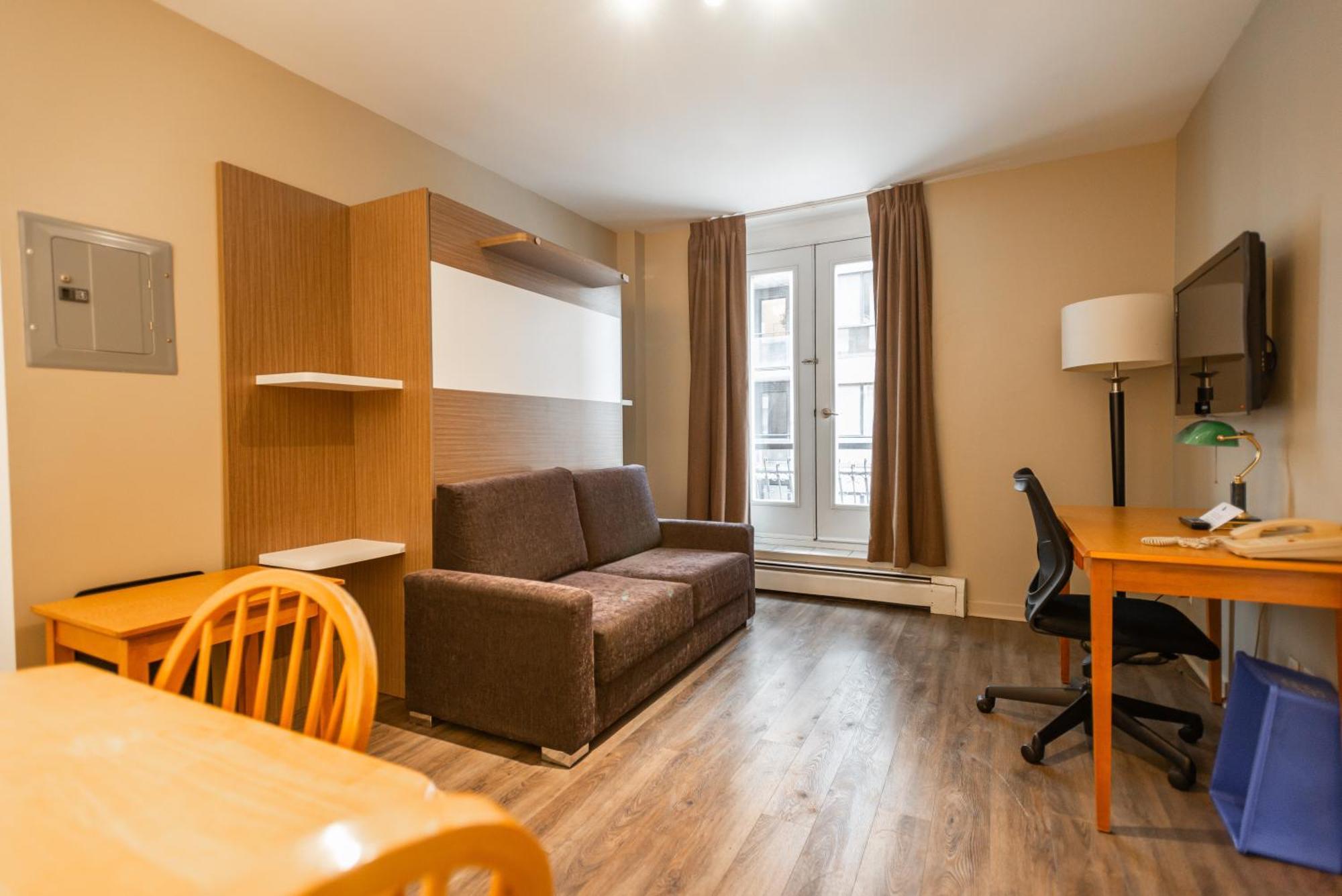 Le Roberval 3*