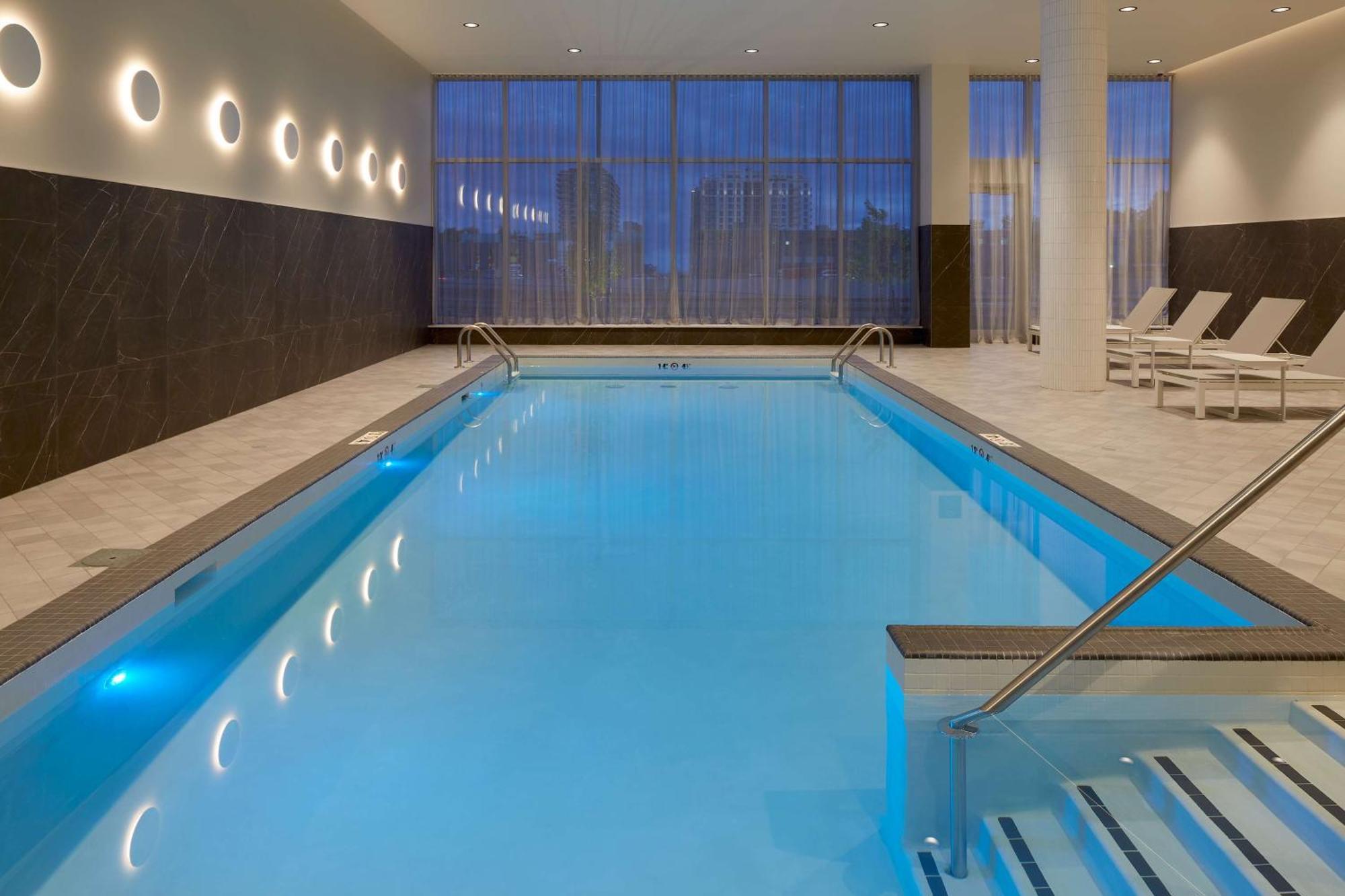 Hilton Garden Midtown, Quebec, Canada 4* Montreal