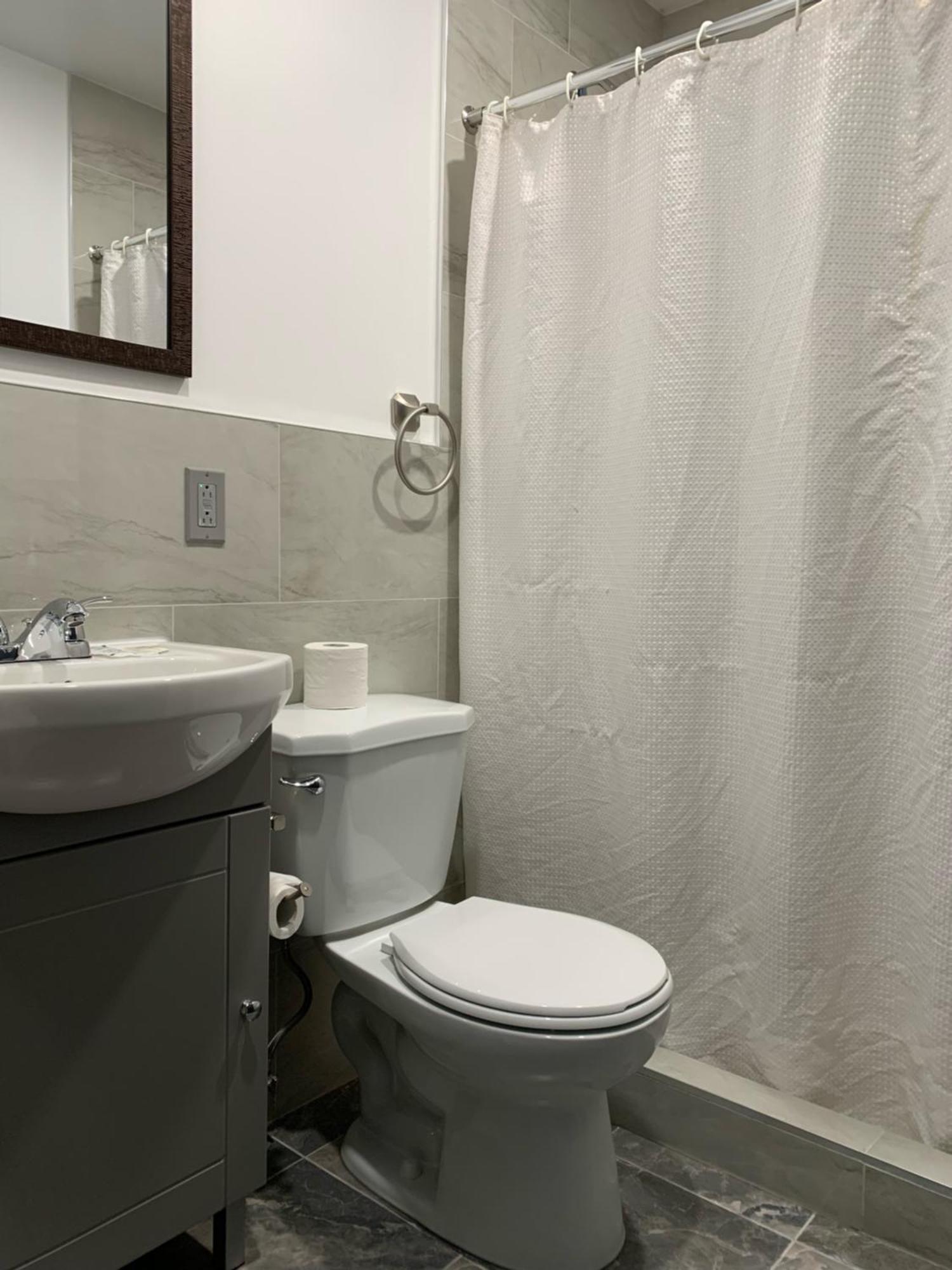 Bon Accueil Hotel Montreal