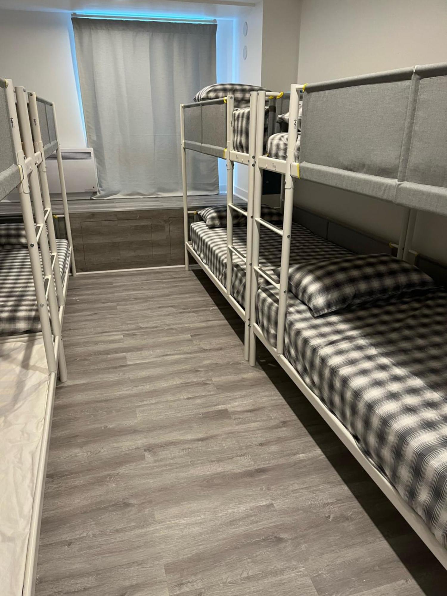 Hotel Bon Accueil Montreal