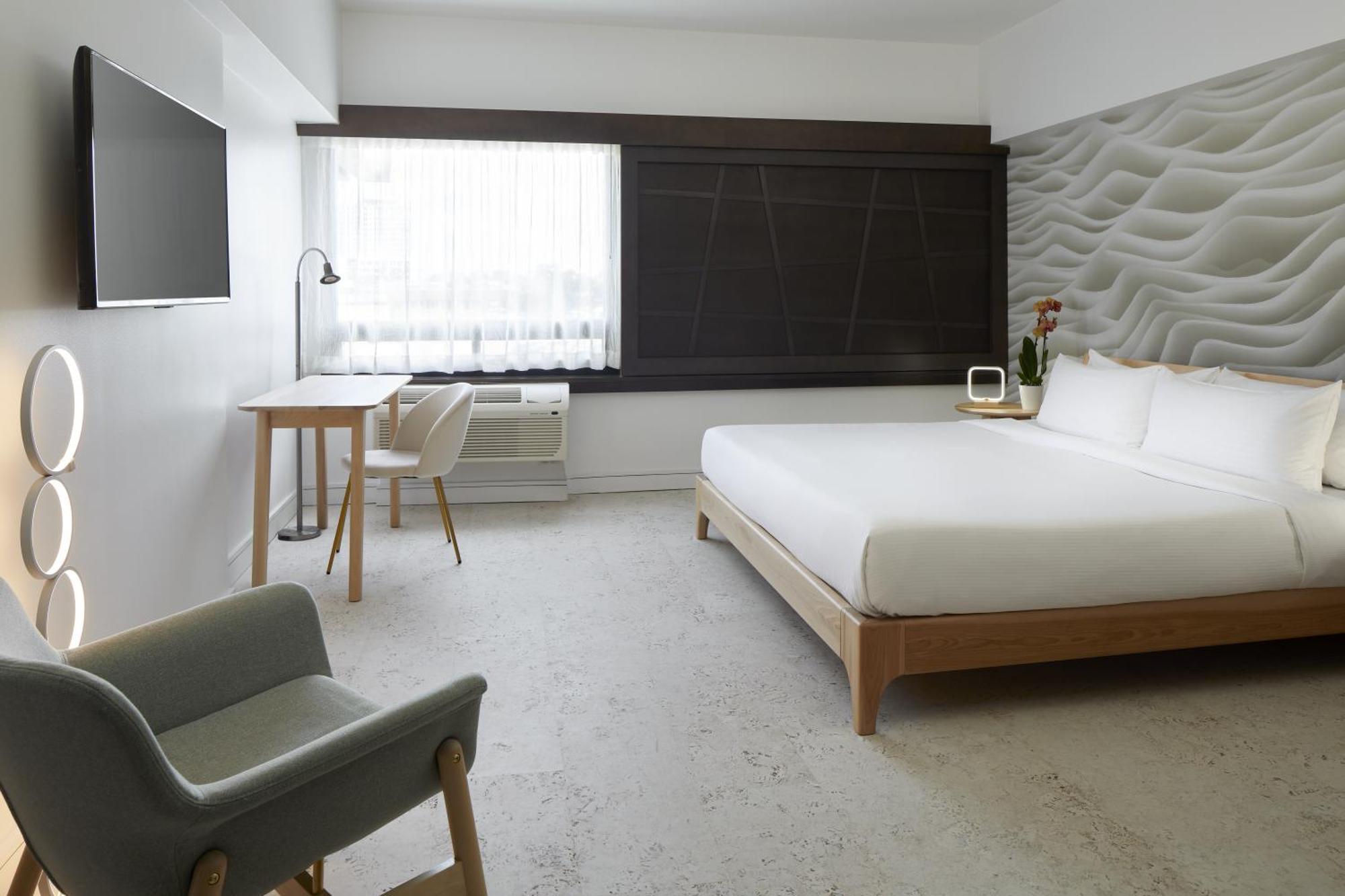 Hotel Ruby Foo's 4*