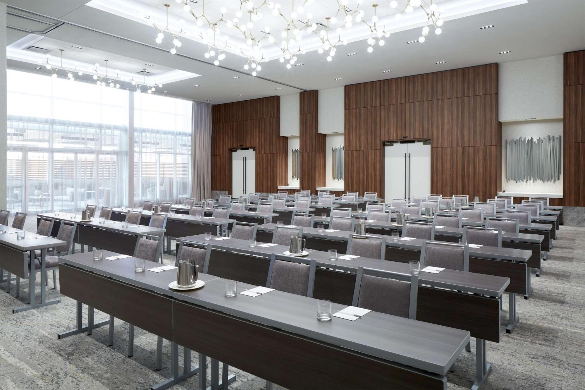 Homewood By Hilton Midtown Hotel 3*