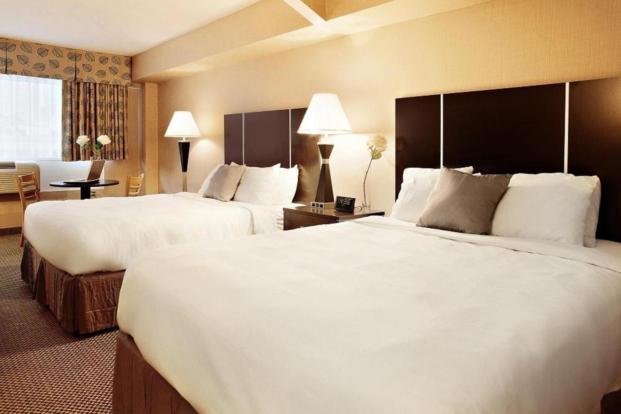 Hotel Comfort Downtown 3*