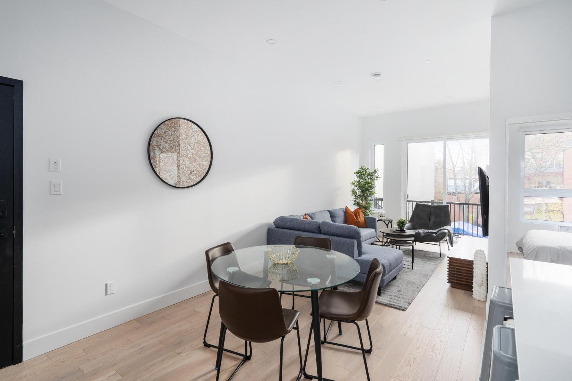 Bakan - The S&d Apartment *