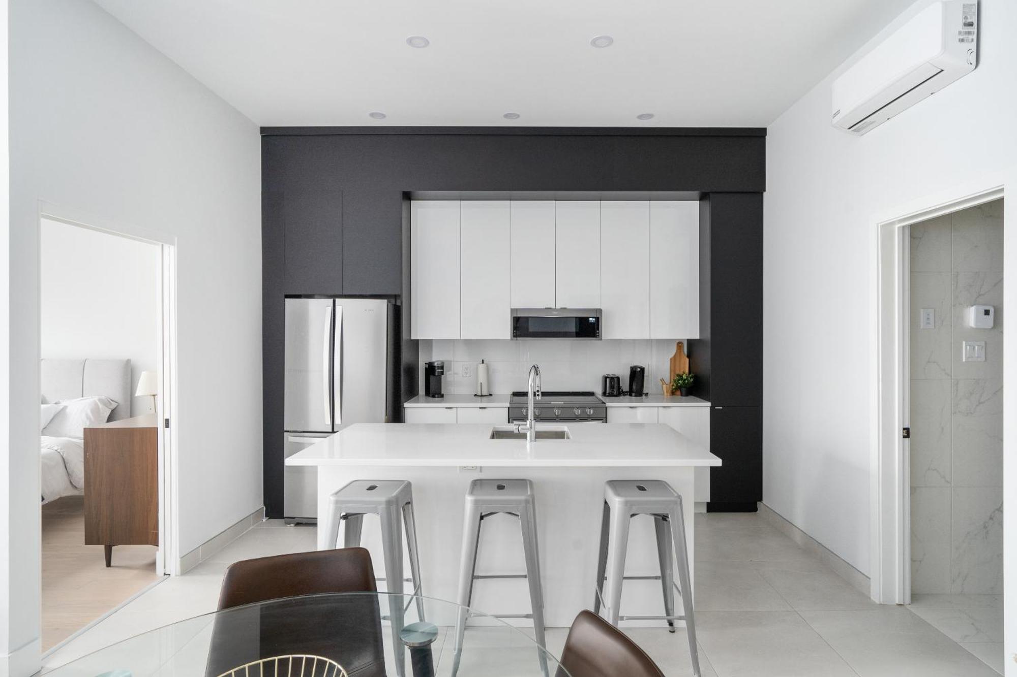 Bakan - The S&d Montreal