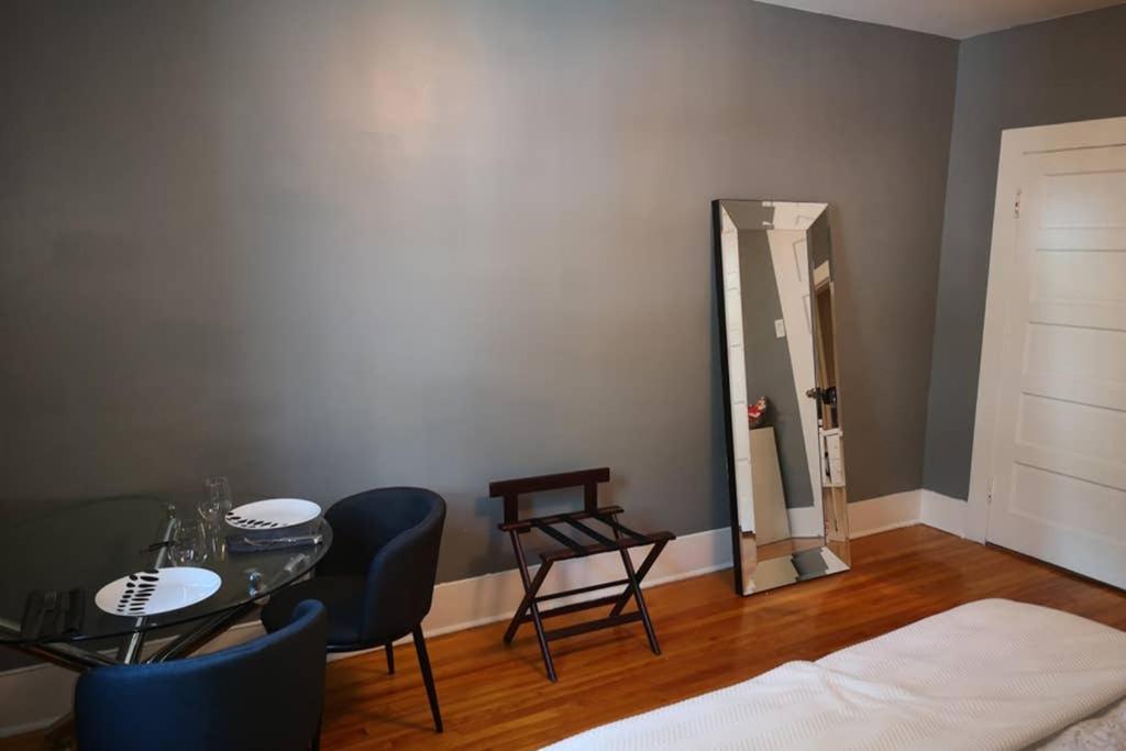 Apartment Great Location Large Kings Downtown