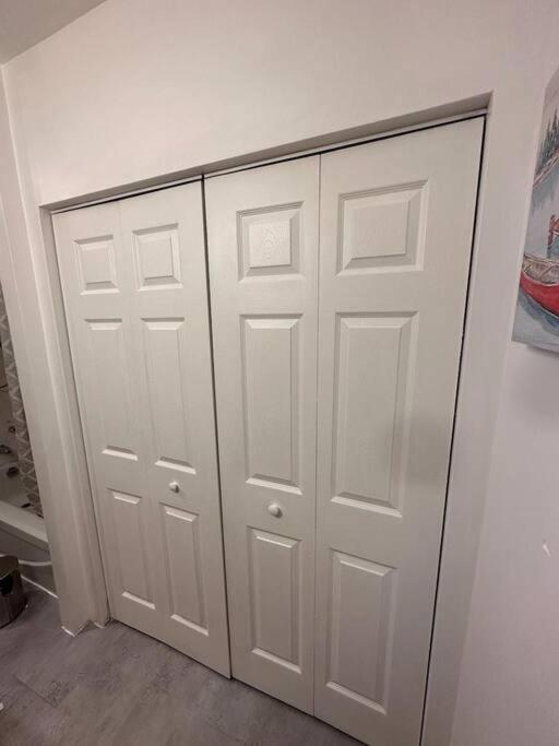 Apartment Entire In Plateau - Perfect Location *