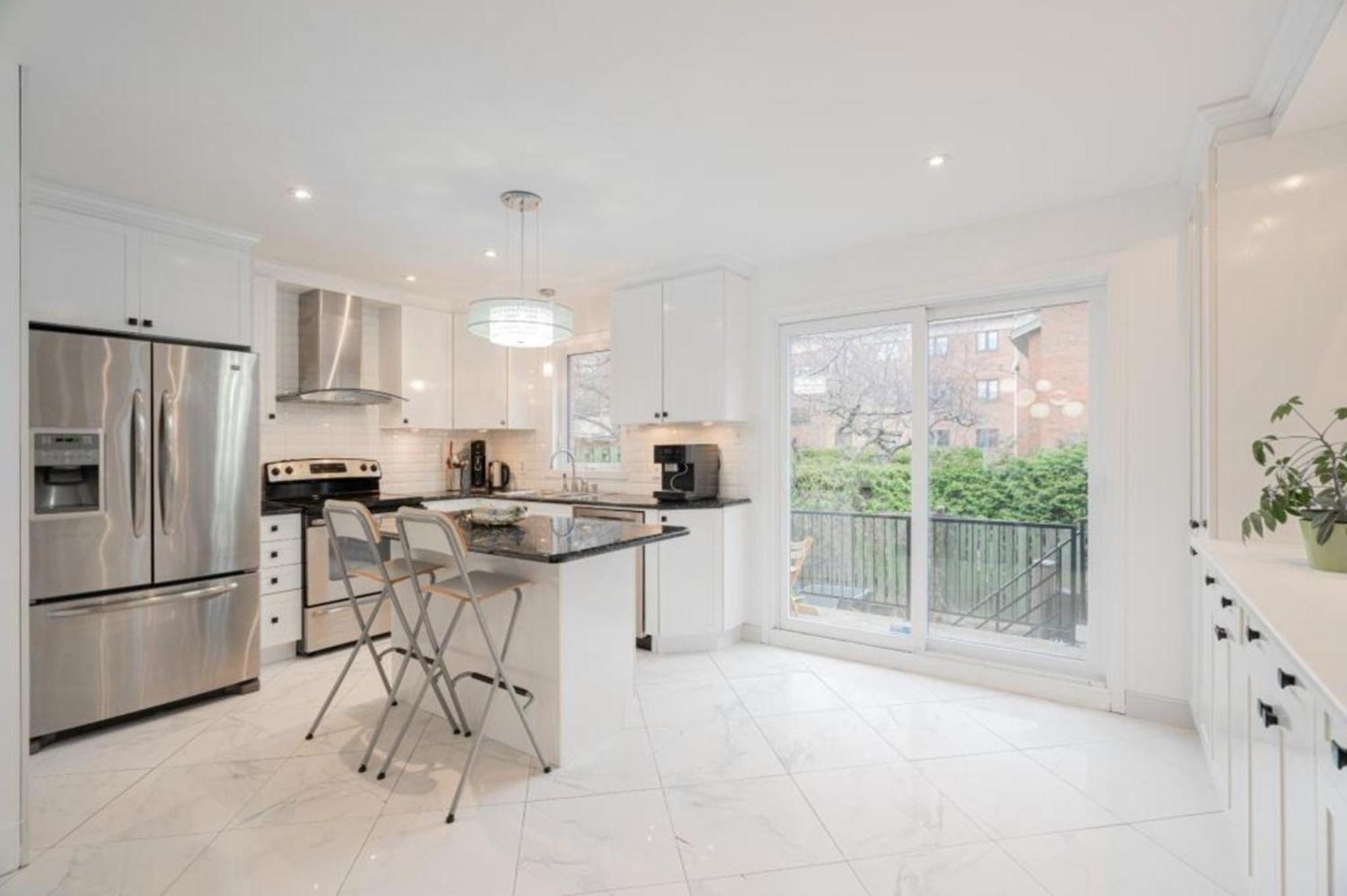 Guest house Beautiful Luxury Shared In *