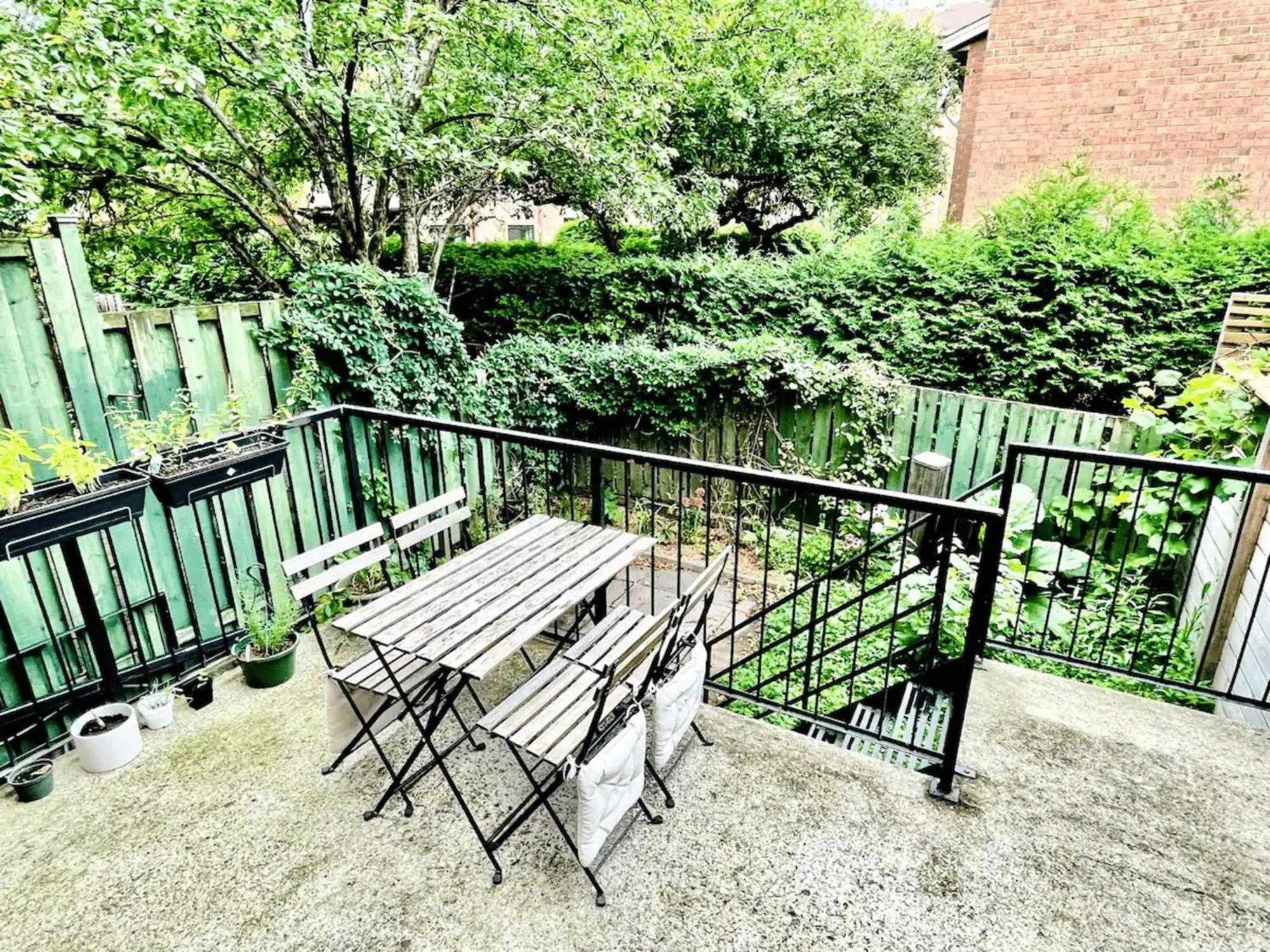 Beautiful Luxury Shared In * Montreal