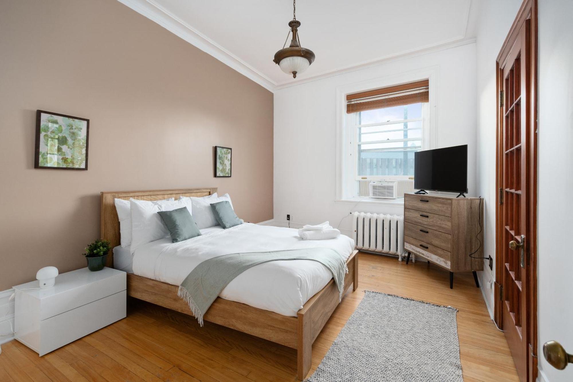 Apartment Penthouse / Sunset Private Terrace, 6bdrs-13guests
