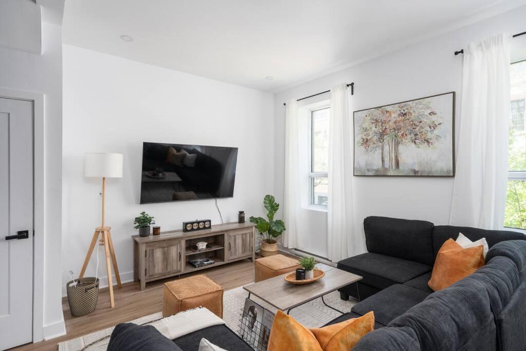 Downtown Penthouse 2floor 4bdrs , 9 Guests