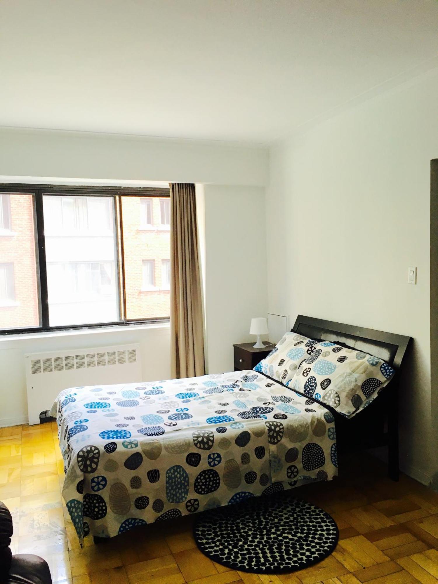 Apartment Stylish Apartment: Comfortable In The Golden Square Mile Montreal
