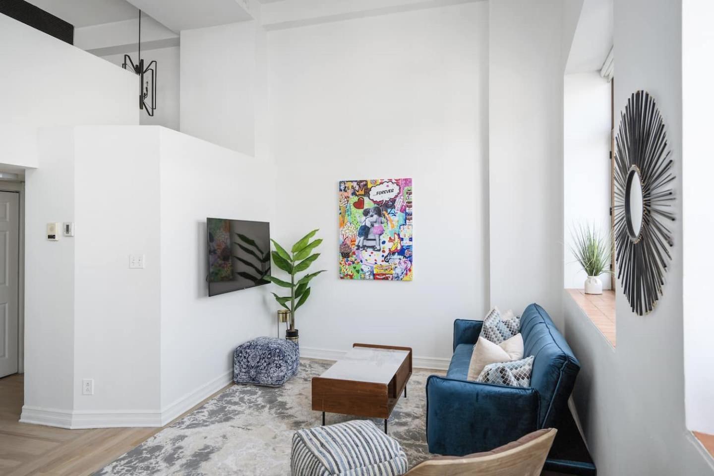 Le Nomade Mtl Aparthotel Montreal