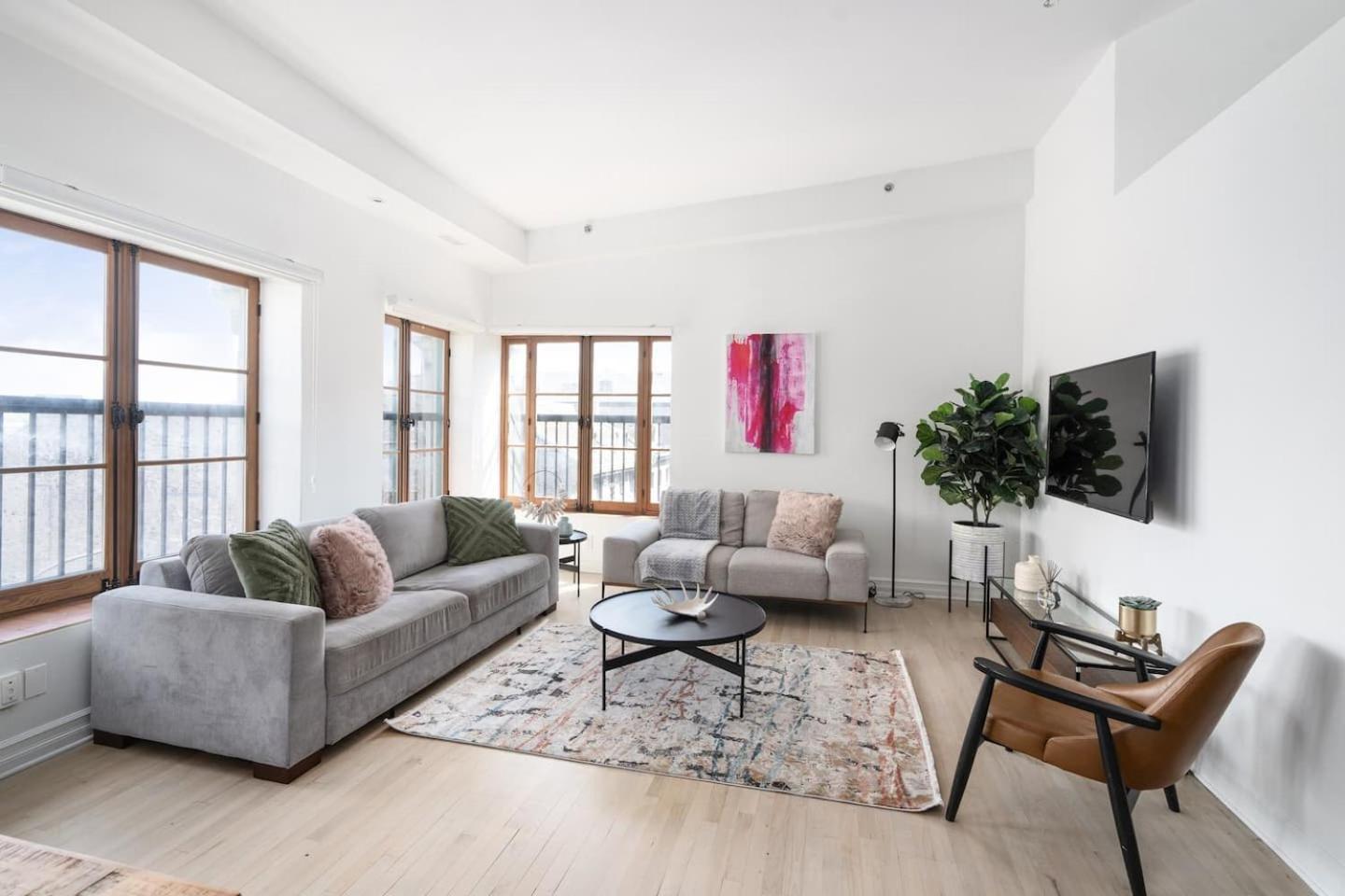 Le Nomade Mtl Aparthotel Montreal