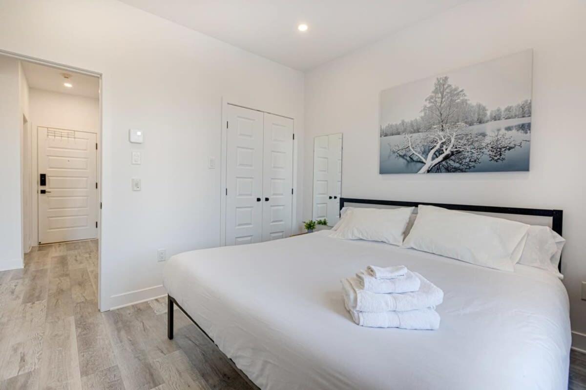 M11 Neat & Spacious 1br In Heart Of Plateau Mtl Apartment