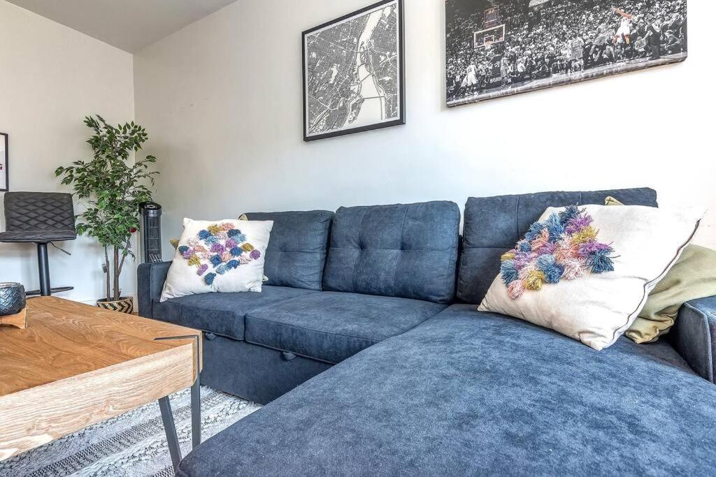 Apartment The Villeray - Near Jarry Metro Montreal