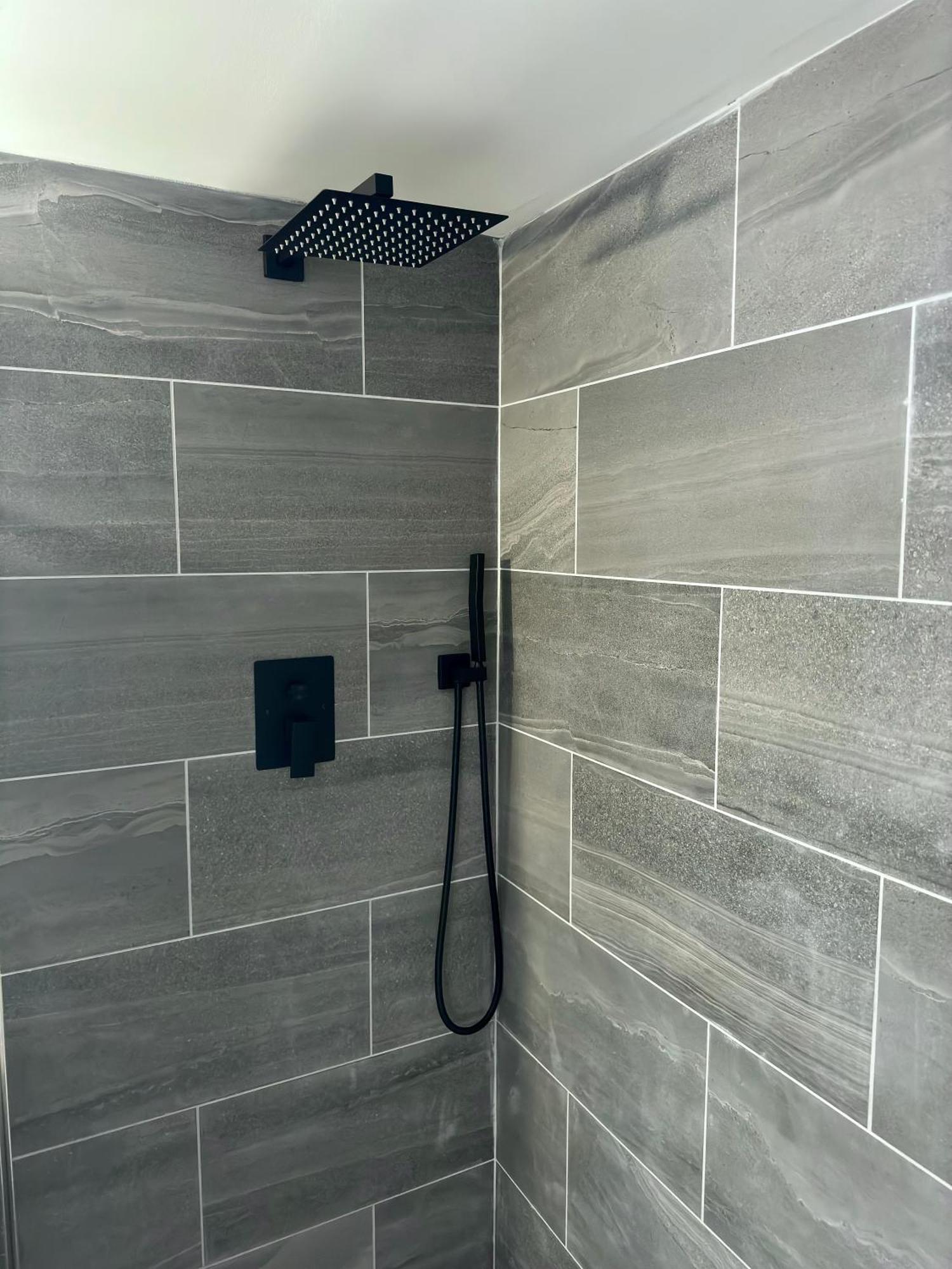 Beautiful Luxury Shared In Guest house *