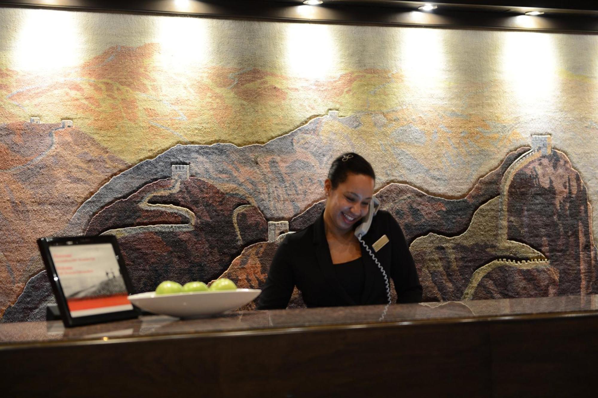 Centre Downtown By Ihg Hotel 4*