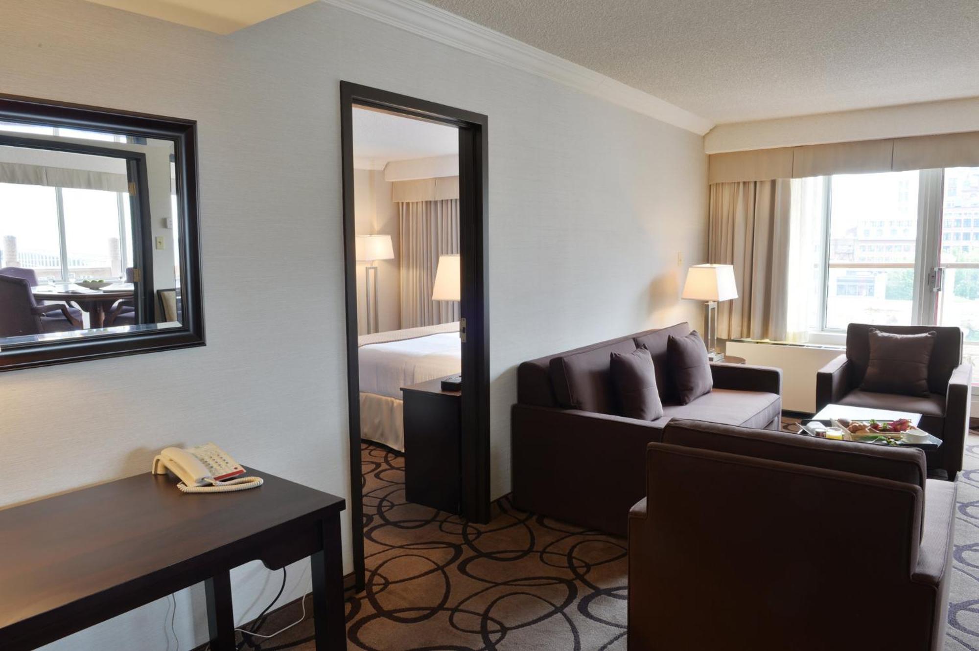 Hotel Centre Downtown By Ihg