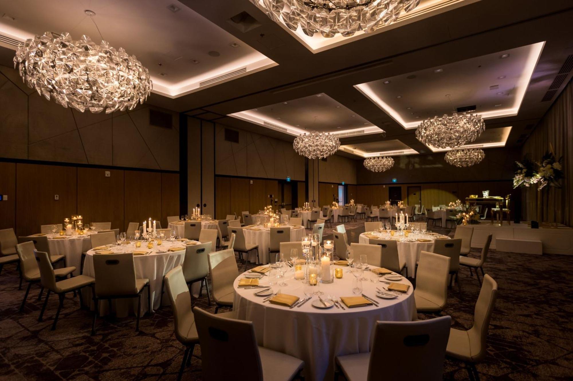 Hotel Humaniti Montreal, Autograph Collection Montreal