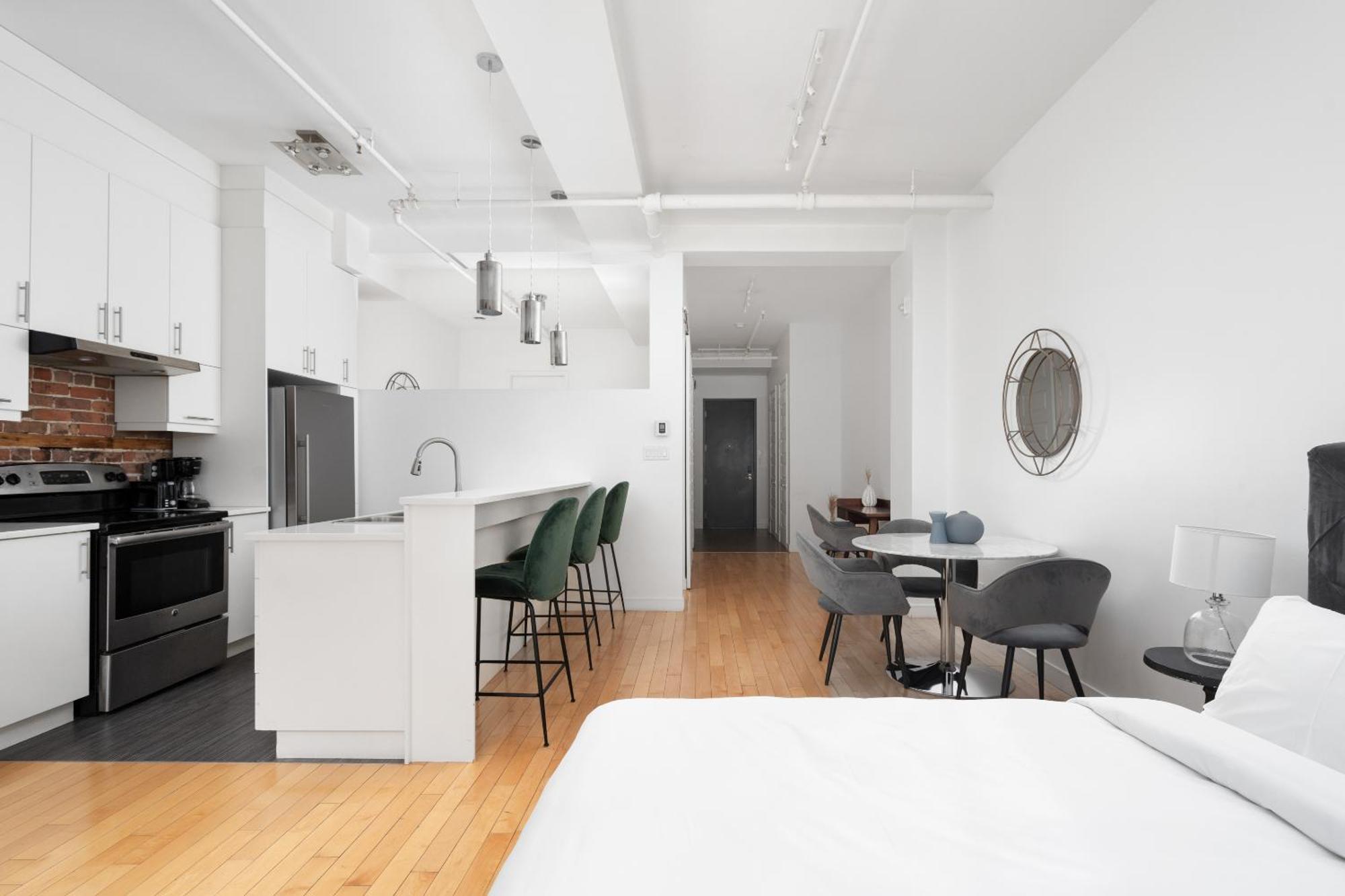 Le Merrill Boutique Aparthotel Montreal