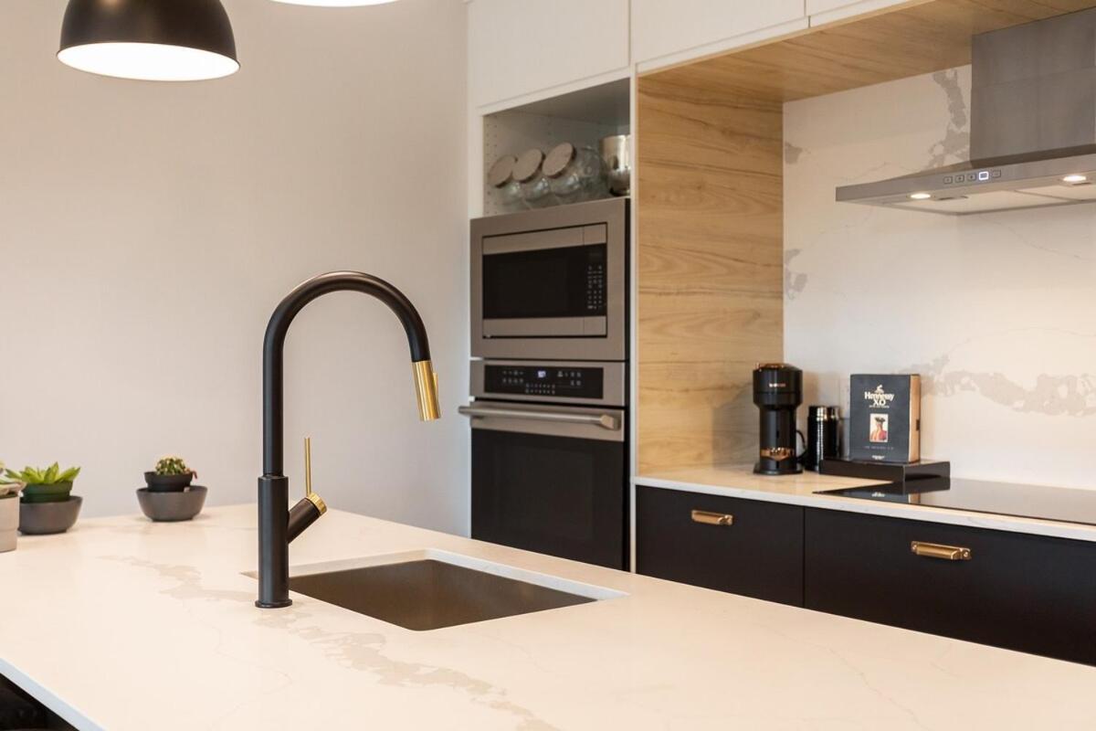 L'exclusif Du Plateau Apartment