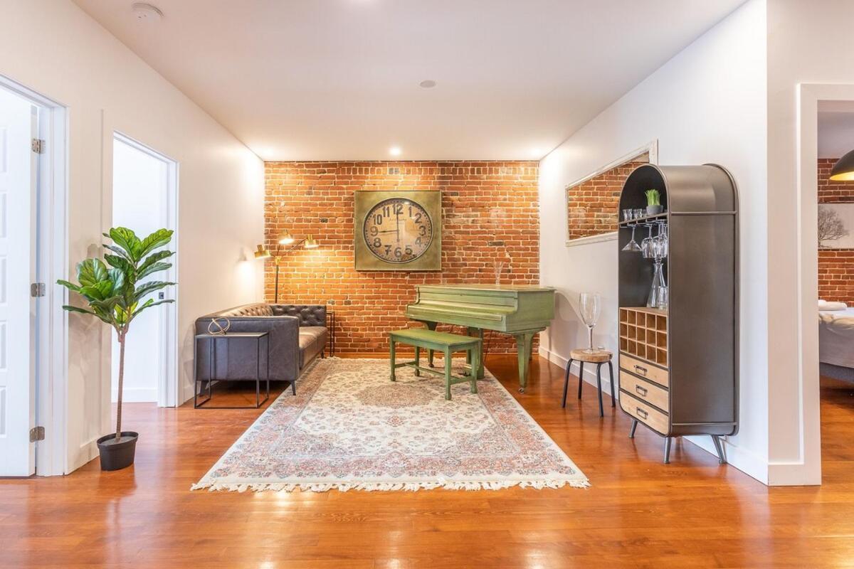 L'exclusif Du Plateau Apartment