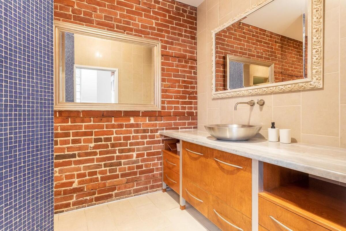 L'exclusif Du Plateau Apartment