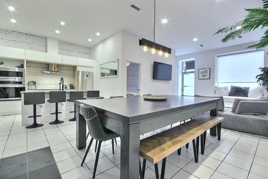 L'exclusif Du Plateau Apartment Montreal