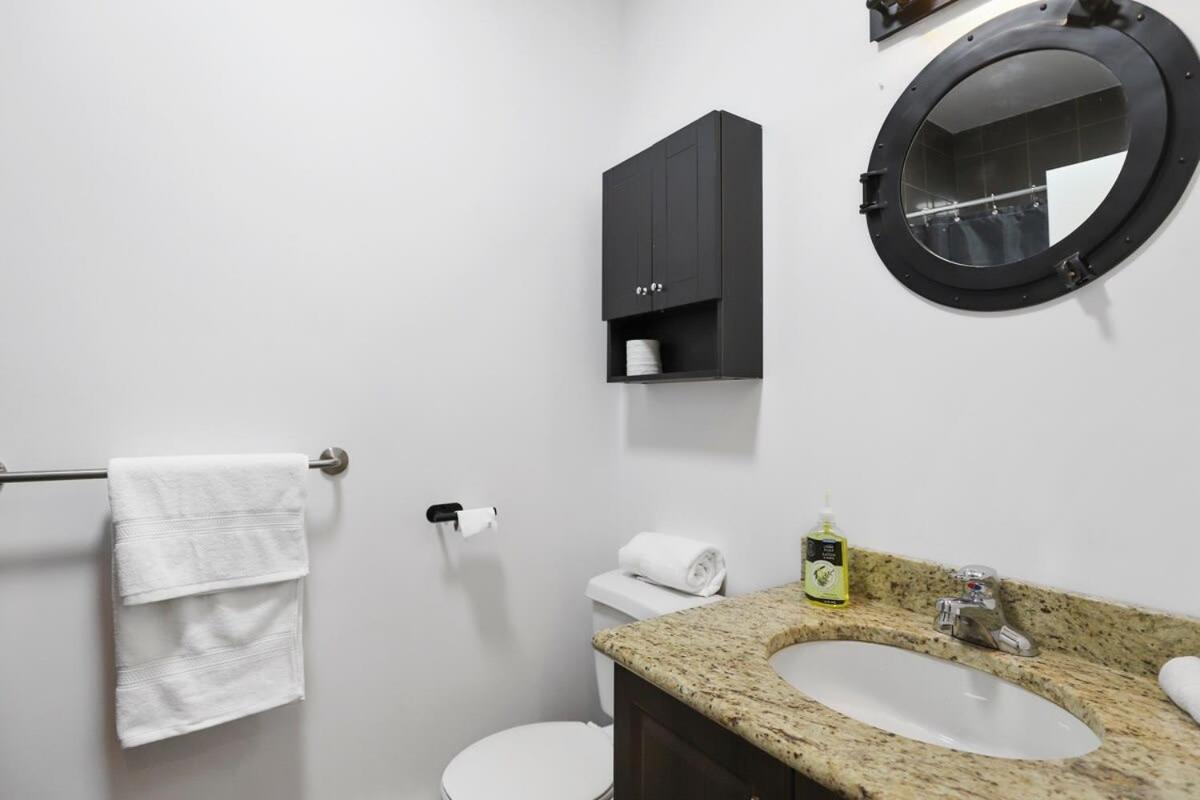 M11 The Star Wars 3br Downtown * Montreal