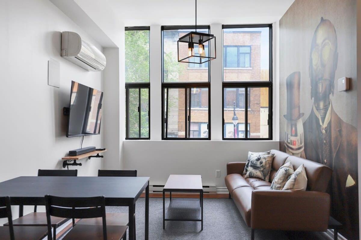 M11 The Star Wars 3br Downtown Apartment