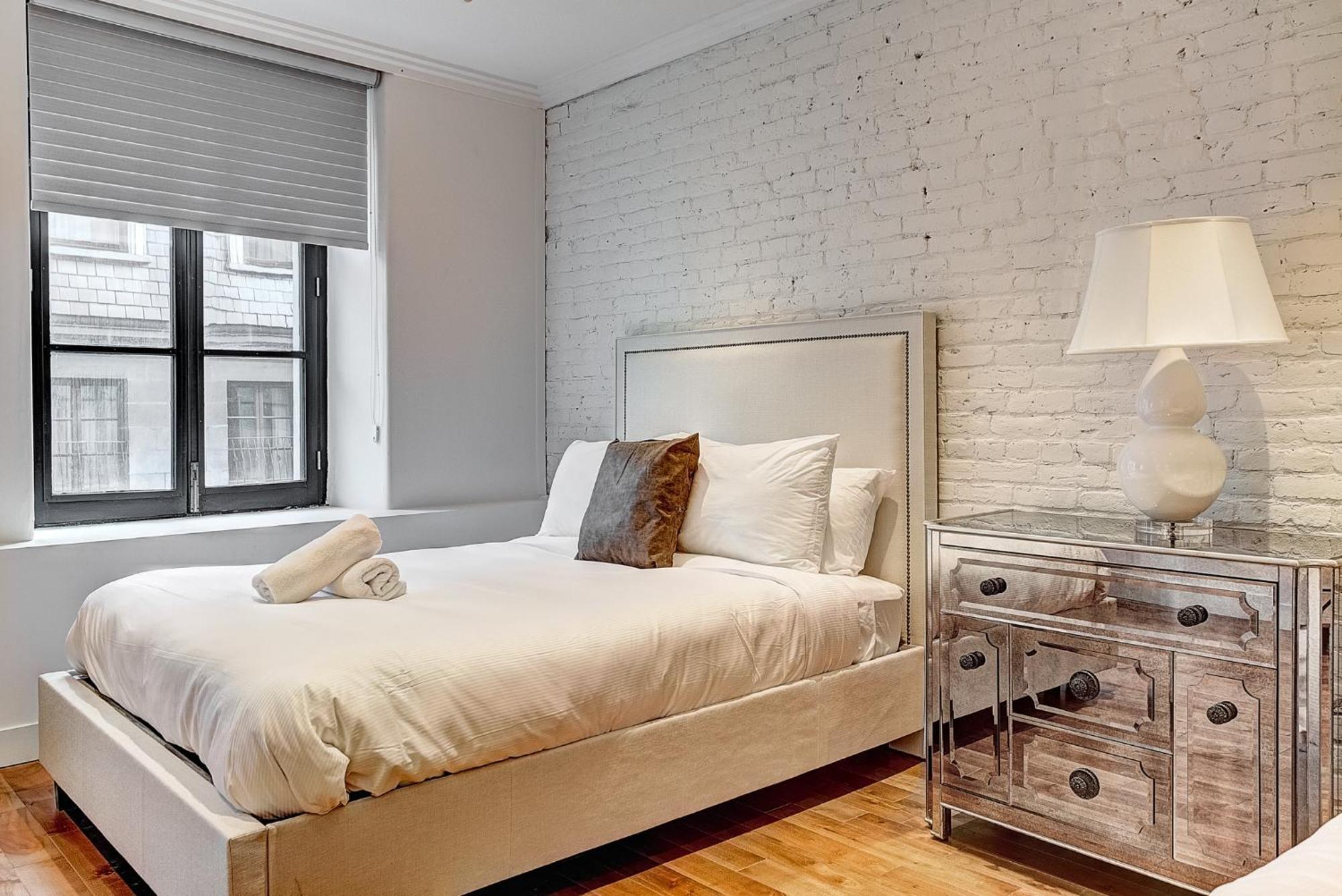 Saint Sulpice Lofts By Bakan - Old Montreal