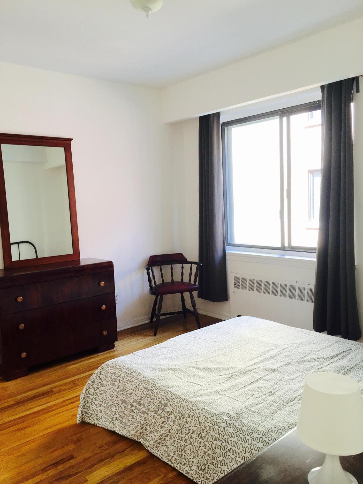 Stylish Comfortable In The Golden Square Mile