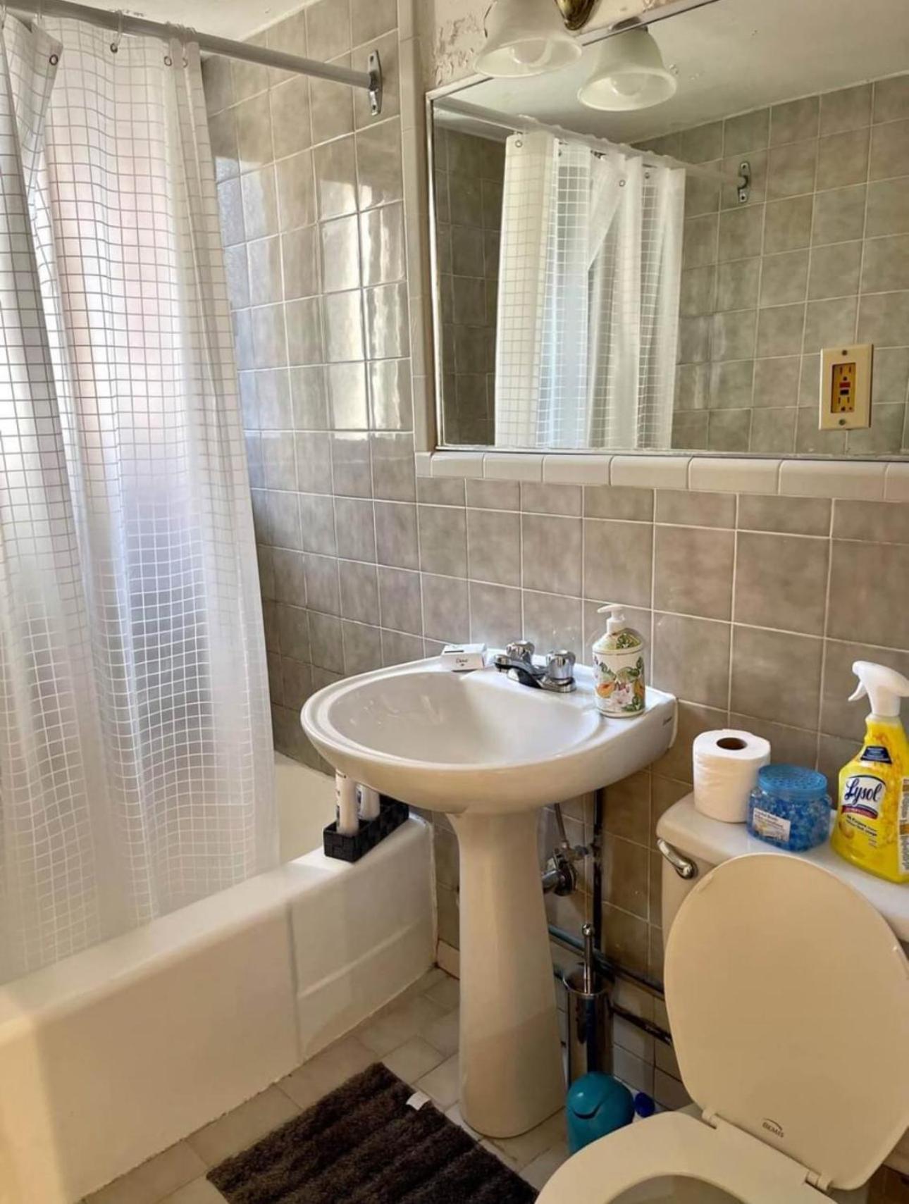 Apartment Affordable Cuttie 4 Persons 2 Beds In Downtown