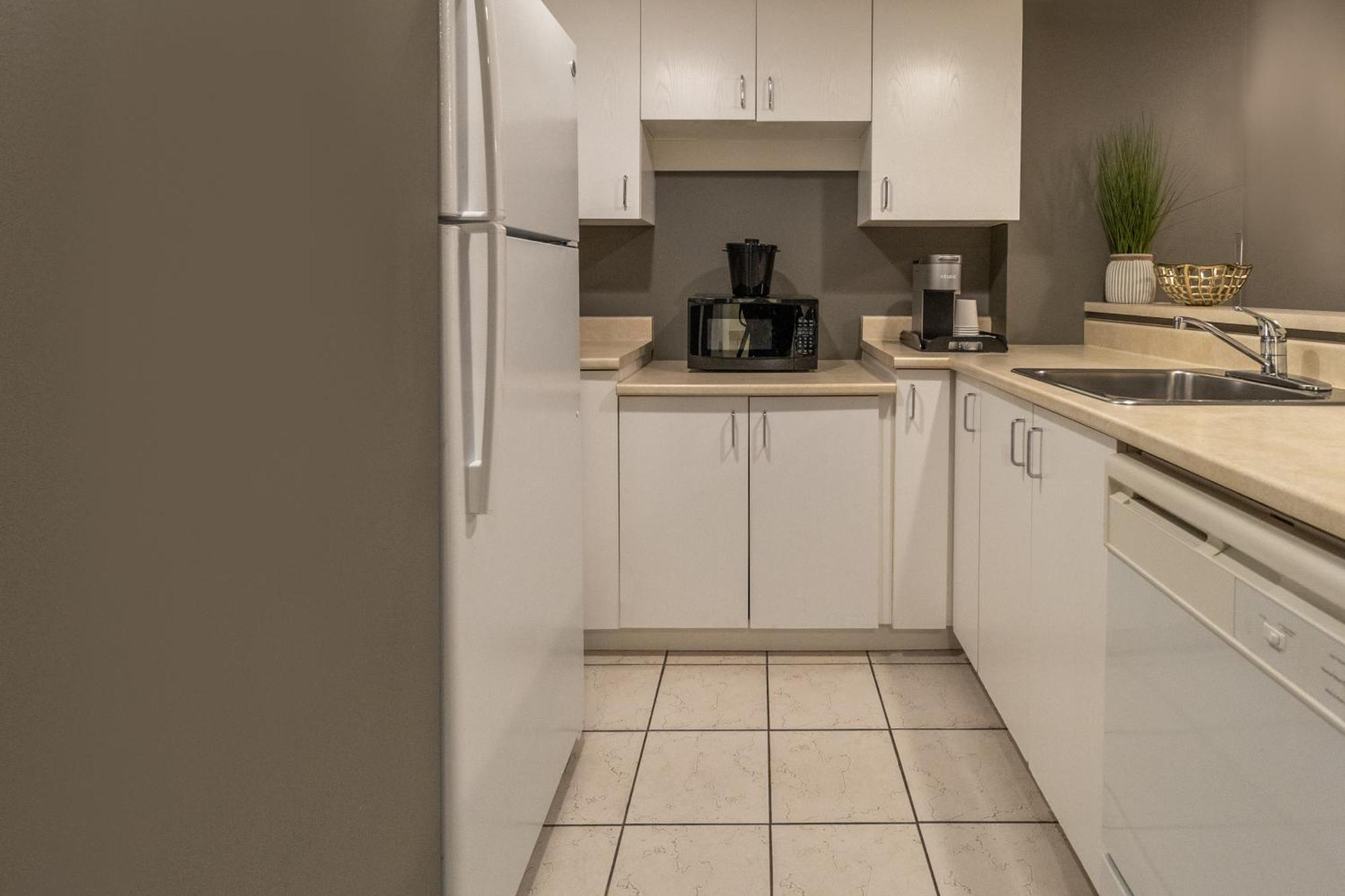 Faubourg Centre-ville Downtown Hotel Montreal
