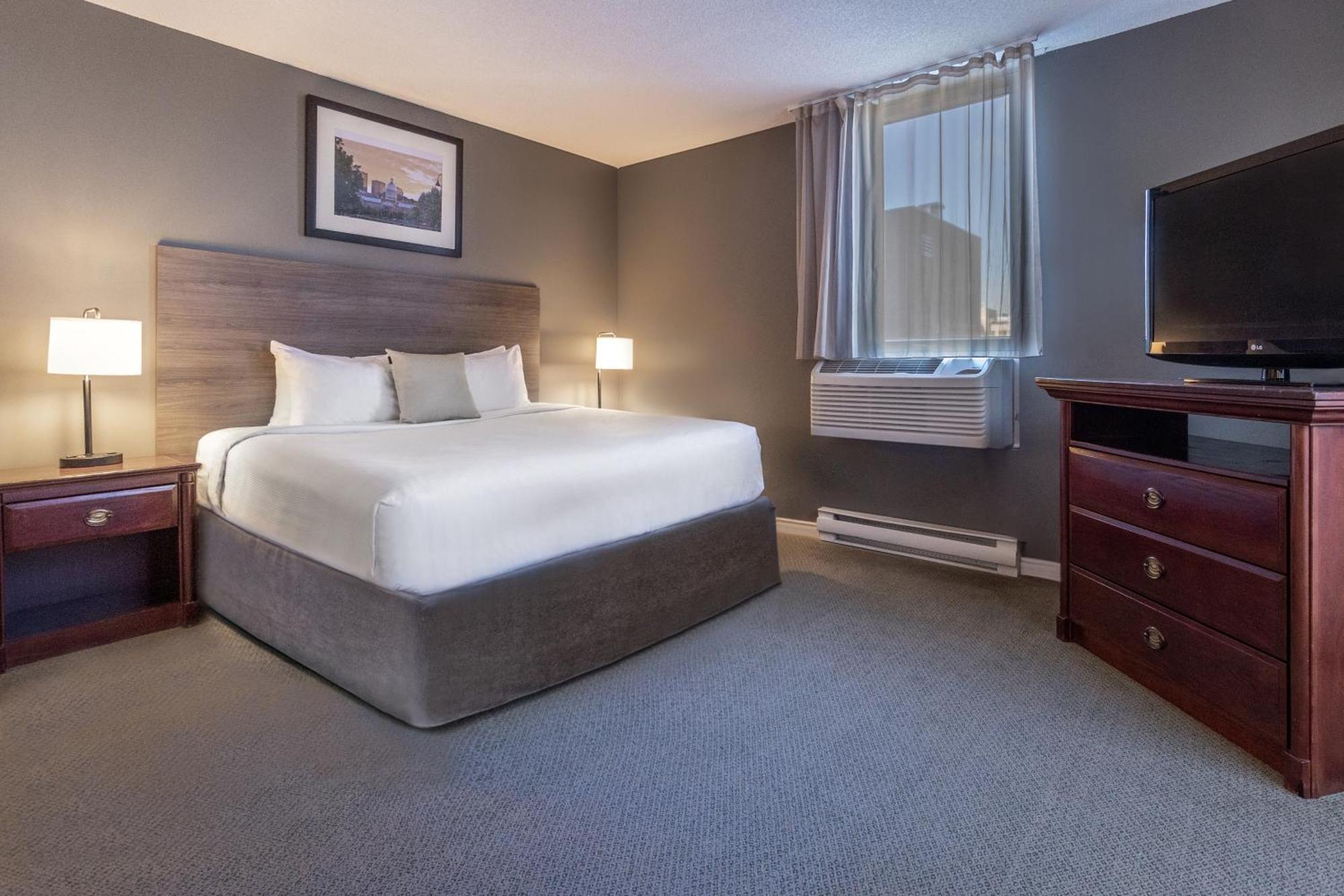 Faubourg Centre-ville Downtown Hotel