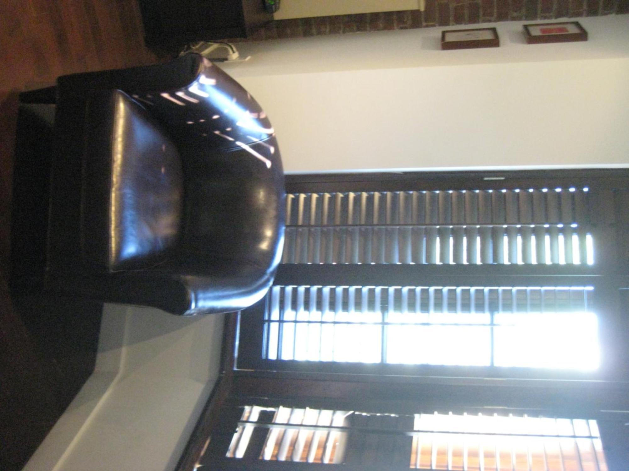 Hotel 1595 Saint-denis 3*