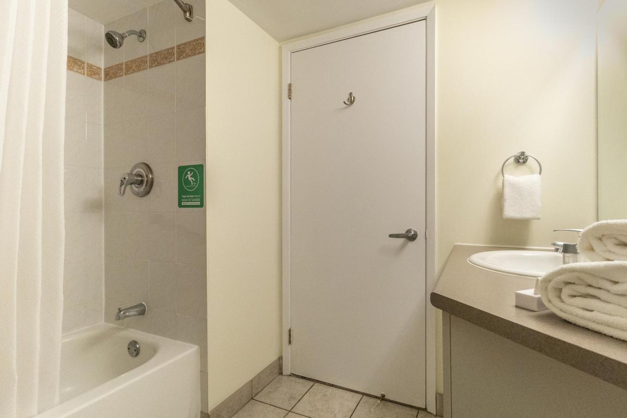 Faubourg Centre-ville Downtown Hotel 3*