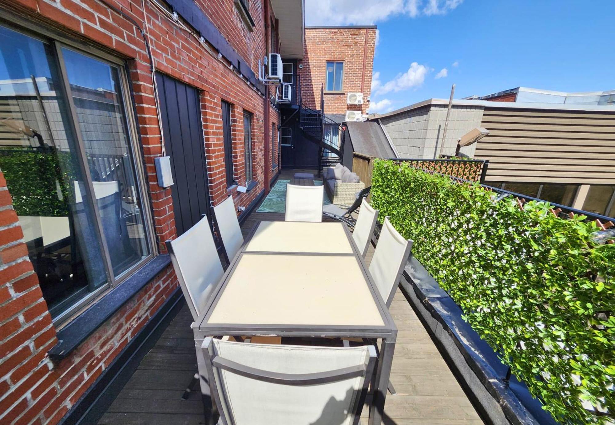 Liv Mtl Soho 3*