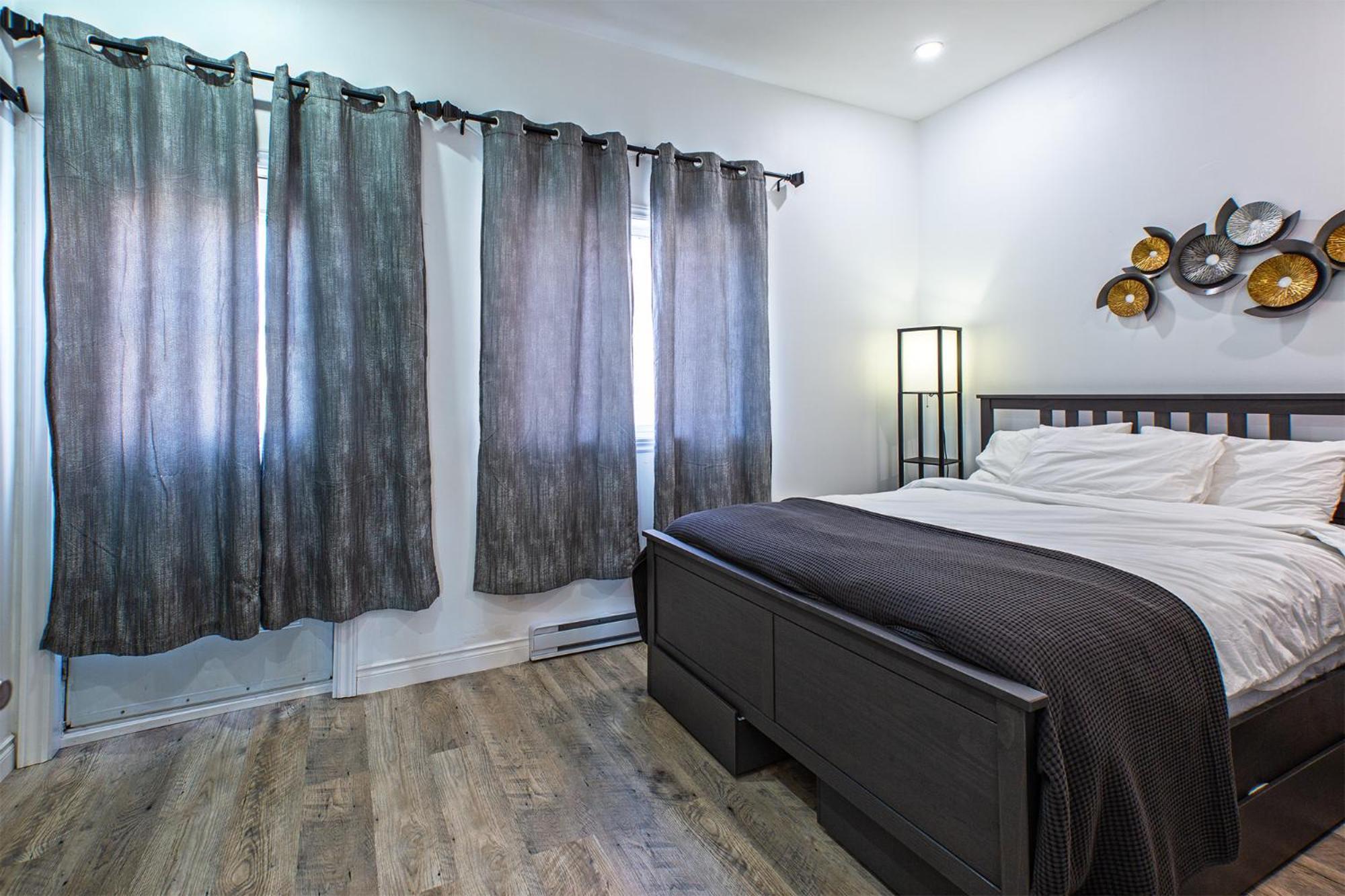 5705-modern 2 Bd / Fully Equipped, Near Dt Mtl