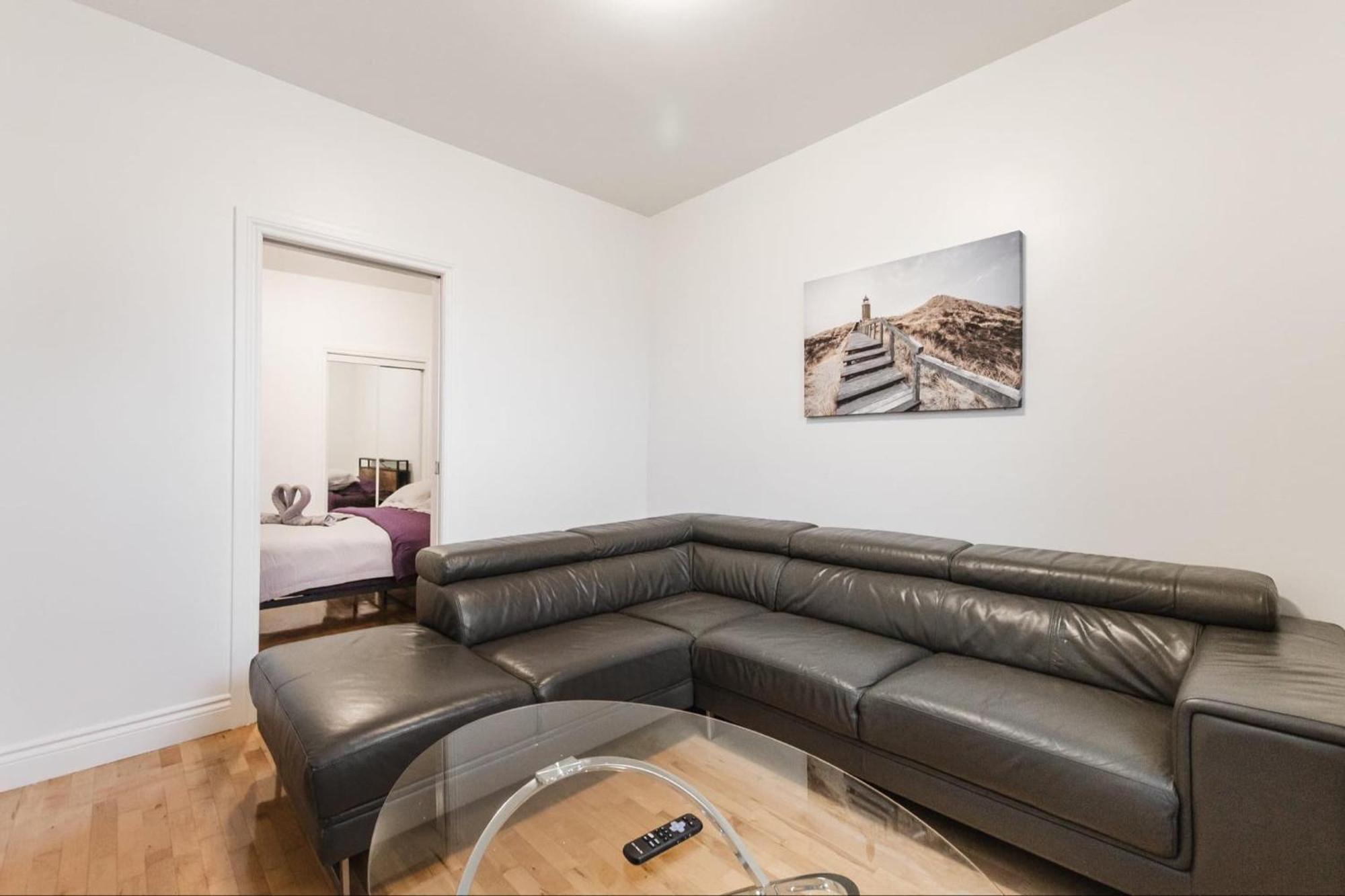 Apartment Niu - 461 Montreal