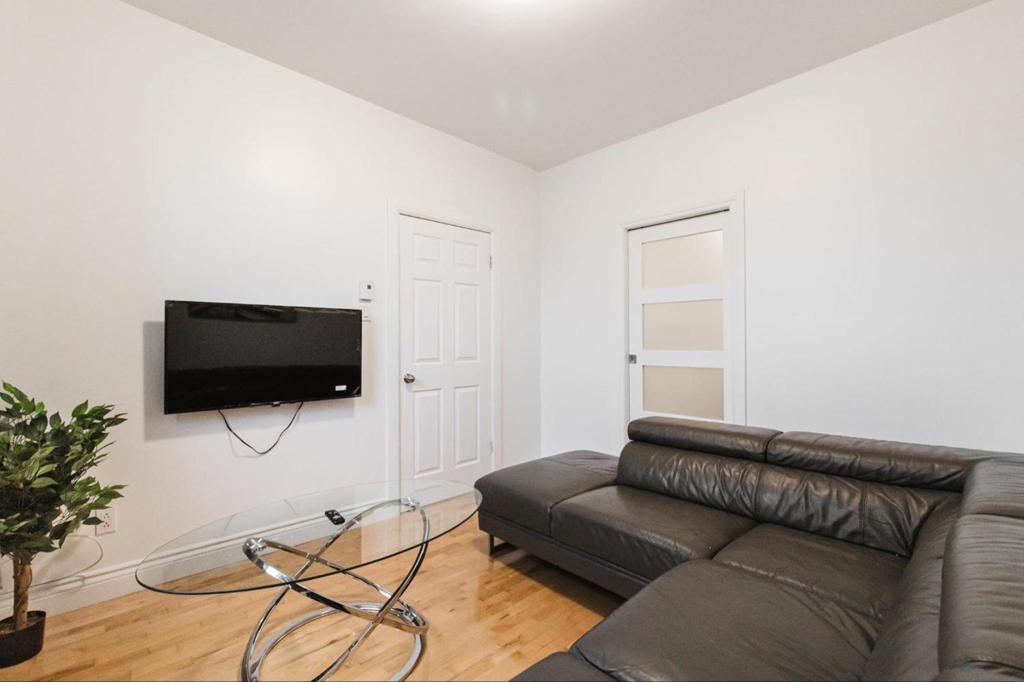 Niu - 461 Apartment Montreal