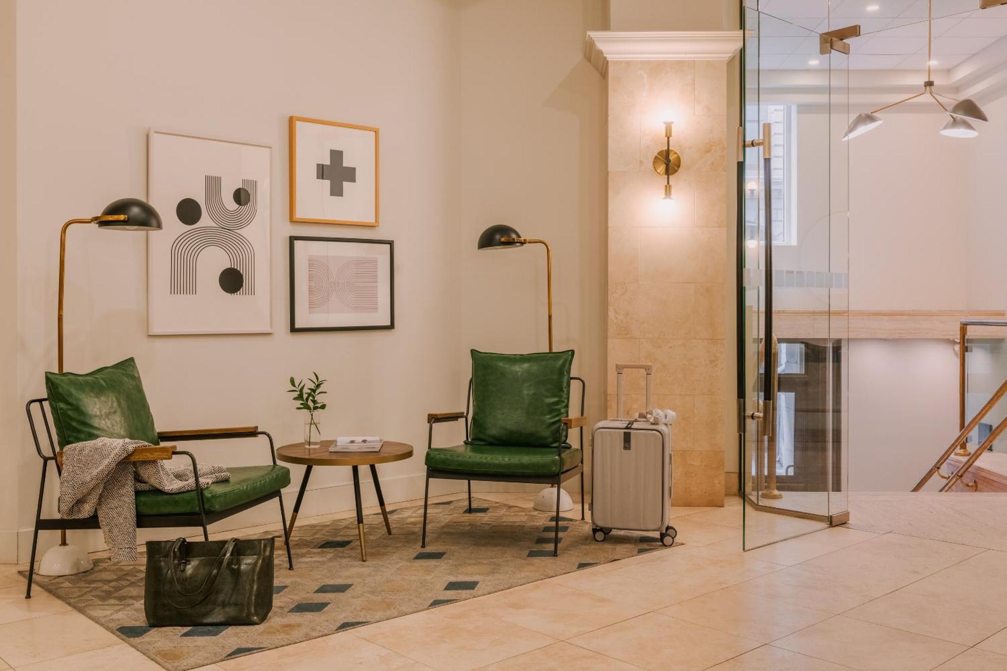 Sonder Le Victoria Aparthotel