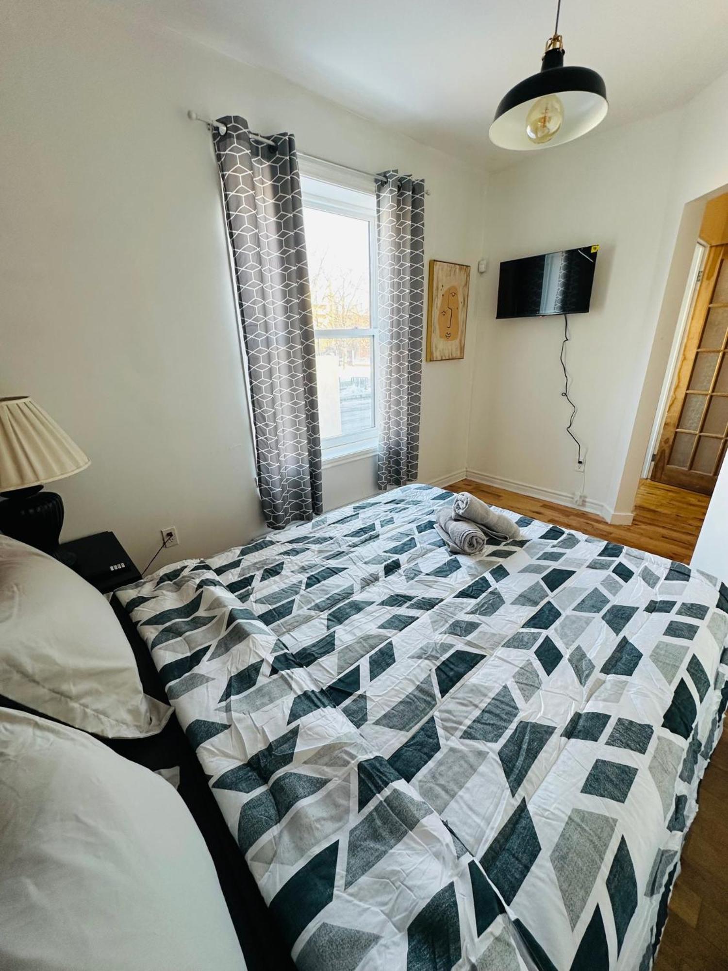 Apartment Lovely 3 Bedrooms In Heart Of Plateau Mont-royal Montreal