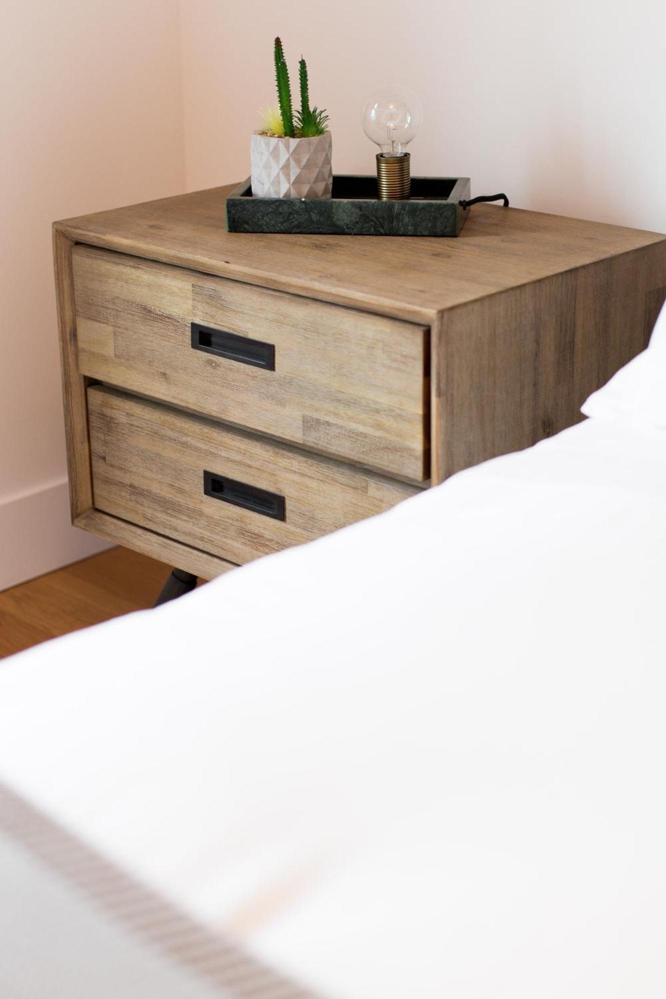 Hip, Stylish In Little Italy By Den A Apartment Montreal
