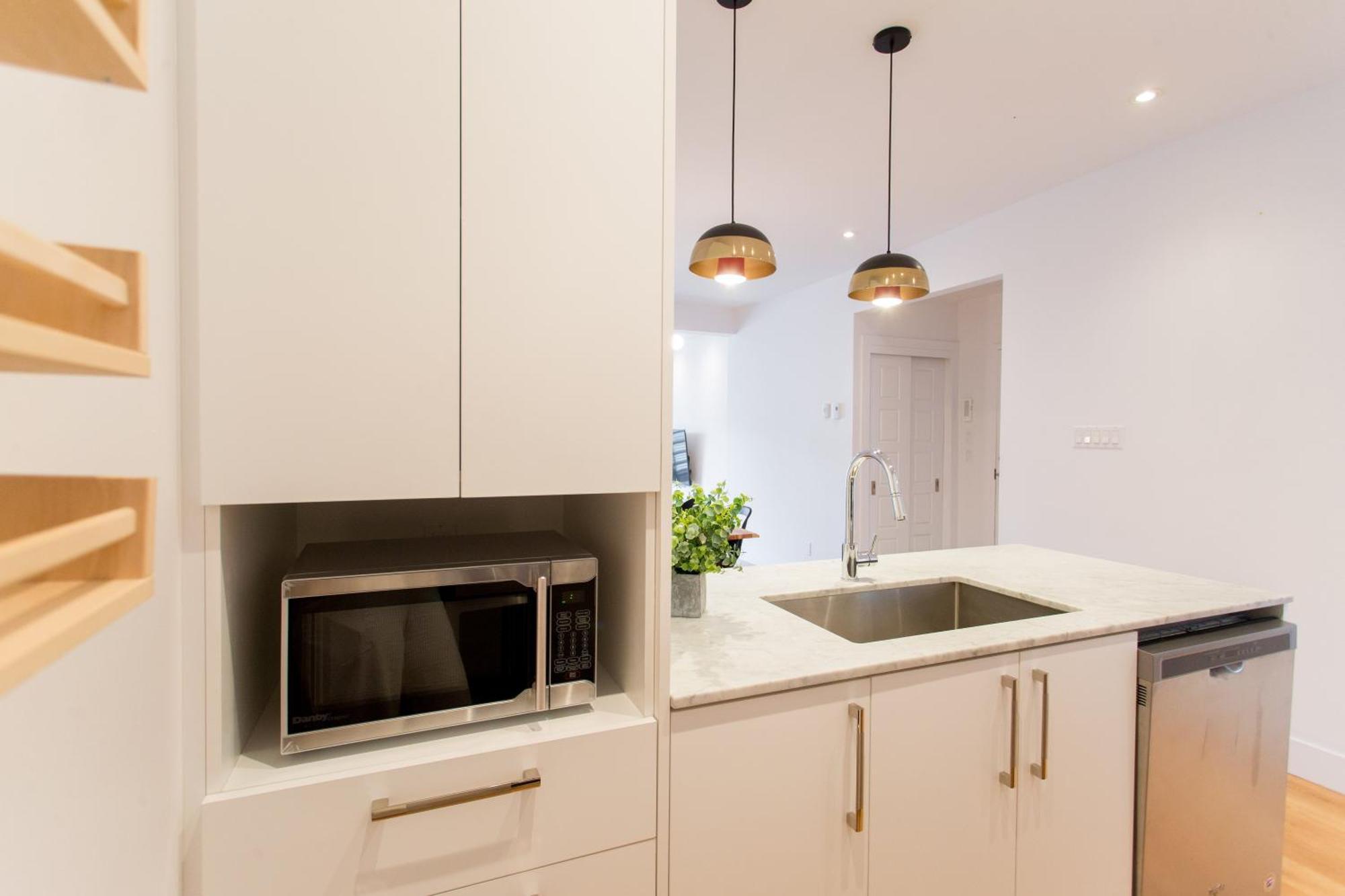 Hip, Stylish In Little Italy By Den A *