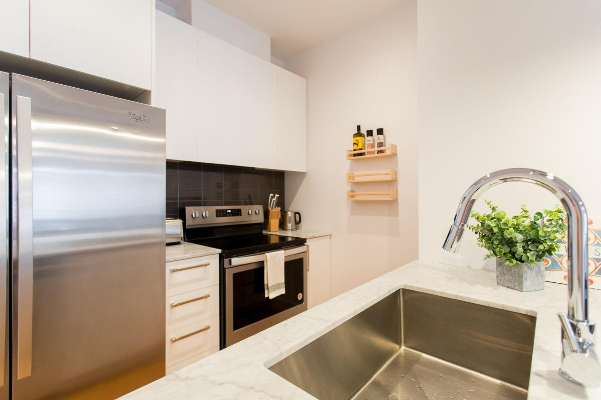 Apartment Hip, Stylish In Little Italy By Den A Montreal