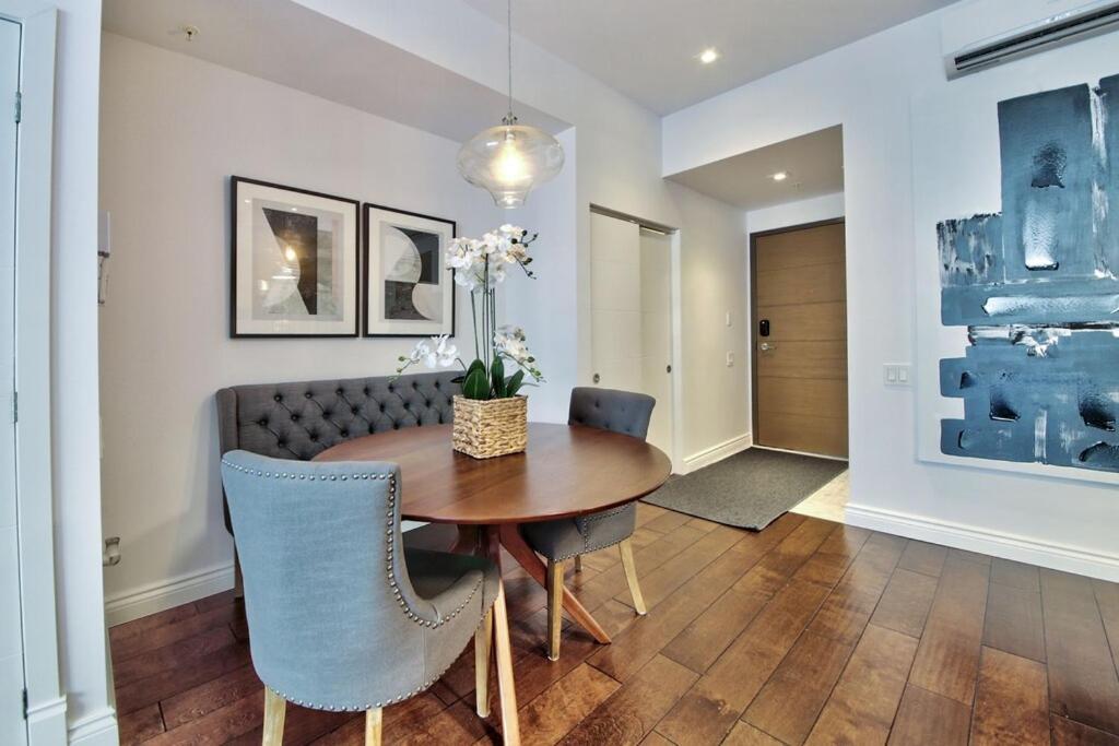 Trendy Old Port Private Terrace Apartment *