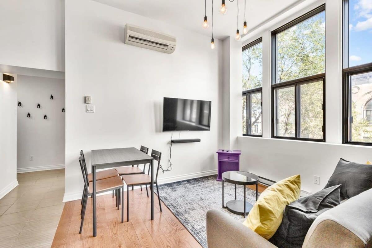Apartment M11 The Simpsons 3br In The Heart Of Mtl Montreal