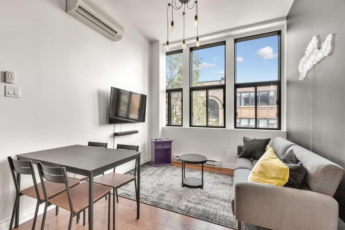 Apartment M11 The Simpsons 3br In The Heart Of Mtl Montreal